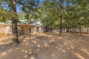 488 Co Rd 217, Collinsville, TX 76233 - Photo 9