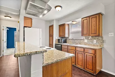 806 Wind Brooke Drive, Arlington, TX 76001 - Photo 15