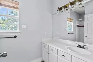 613 Forest Edge St, Burleson, TX 76028 - Photo 25