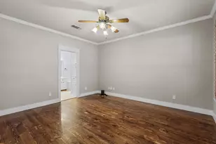 613 Forest Edge St, Burleson, TX 76028 - Photo 17