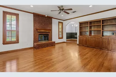 613 Forest Edge Street, Burleson, TX 76028 - Photo 3