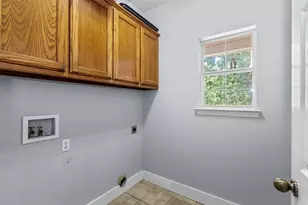 613 Forest Edge St, Burleson, TX 76028 - Photo 15