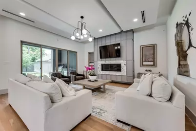 4528 W Amherst Avenue, Dallas, TX 75209 - Photo 3
