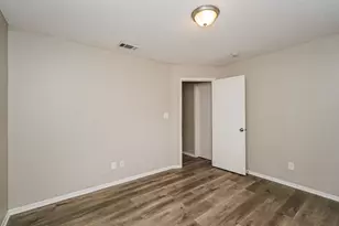 4804 Berridge Ln, Dallas, TX 75227 - Photo 17