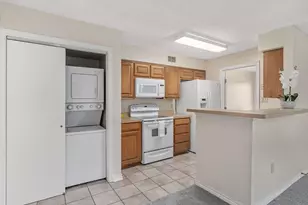 1712 Baird Farm Cir, Arlington, TX 76006 - Photo 7