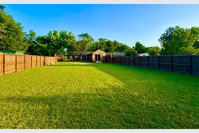 404 Neathery Street, Farmersville, TX 75442 - Photo 17