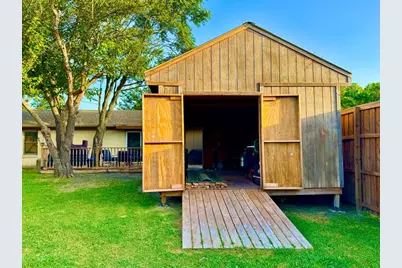 404 Neathery Street, Farmersville, TX 75442 - Photo 15