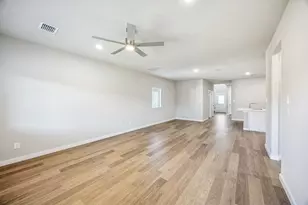 2806 Auburn Ct, Princeton, TX 75407 - Photo 15