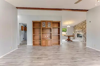 2316 SW 4th Avenue, Mineral Wells, TX 76067 - Photo 5