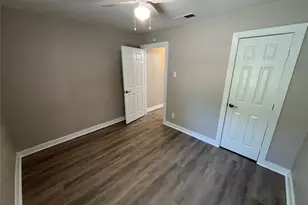 1316 N Prairie Creek Rd, Dallas, TX 75217 - Photo 15