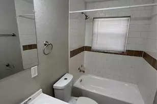 1316 N Prairie Creek Rd, Dallas, TX 75217 - Photo 15
