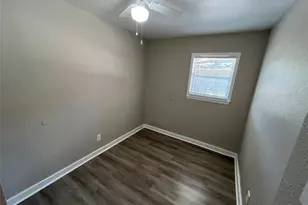 1316 N Prairie Creek Rd, Dallas, TX 75217 - Photo 11