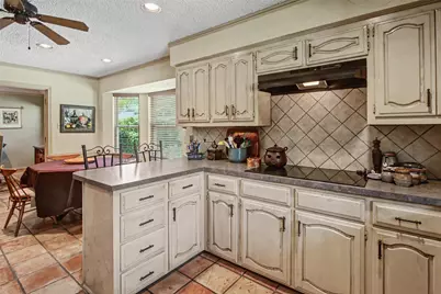 6717 River Bend Road, Fort Worth, TX 76132 - Photo 13