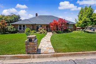6717 River Bend Rd, Fort Worth, TX 76132 - Photo 1