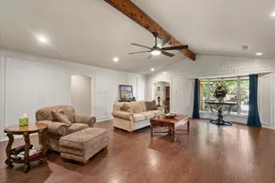 115 Juniper St, Mansfield, TX 76063 - Photo 9