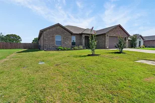 1600 Glade Meadows Dr, Burleson, TX 76058 - Photo 3