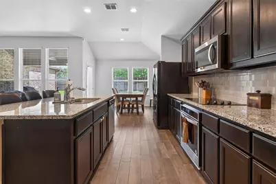 1600 Glade Meadows Drive, Burleson, TX 76058 - Photo 15
