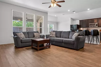 1600 Glade Meadows Drive, Burleson, TX 76058 - Photo 11