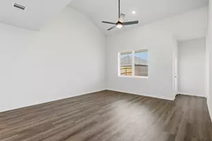 2412 Southern Magnolia Dr, Fort Worth, TX 76123 - Photo 5