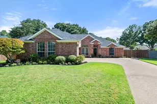 5 Brookside Ct, Mansfield, TX 76063 - Photo 1
