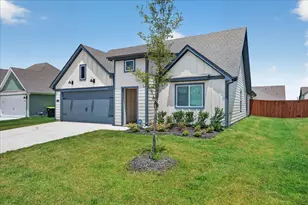 728 Orchid Wy, Pilot Point, TX 76258 - Photo 3