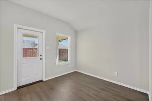 728 Orchid Wy, Pilot Point, TX 76258 - Photo 15