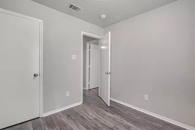 2902 Van Horn Avenue #100, Fort Worth, TX 76111 - Photo 15