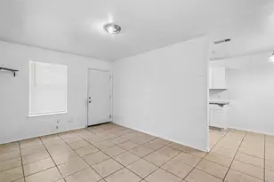 2902 Van Horn Ave, Fort Worth, TX 76111 - Photo 5