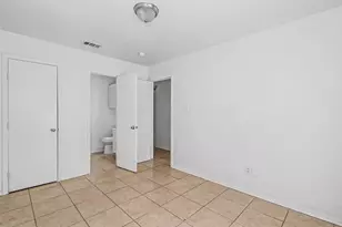2902 Van Horn Ave, Fort Worth, TX 76111 - Photo 13