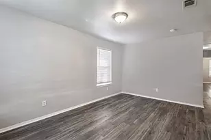 2902 Van Horn Ave, Fort Worth, TX 76111 - Photo 3
