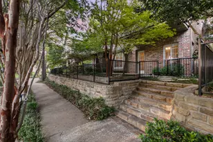 14891 Towne Lake Cir, Addison, TX 75001 - Photo 31