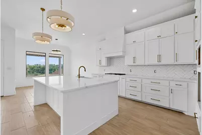 10813 Alta Sierra Drive, Benbrook, TX 76126 - Photo 7