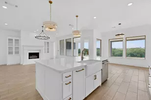 10813 Alta Sierra Dr, Benbrook, TX 76126 - Photo 9