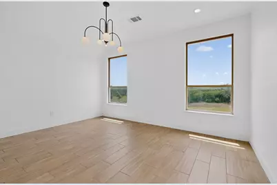 10813 Alta Sierra Drive, Benbrook, TX 76126 - Photo 11