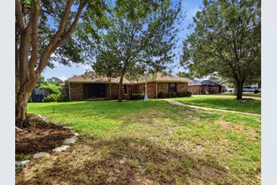 812 Ridgeview Drive, Burleson, TX 76028 - Photo 5
