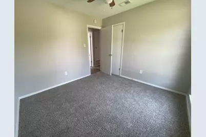328 Hillside Court, Burleson, TX 76028 - Photo 23