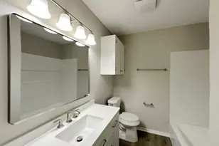 328 Hillside Ct, Burleson, TX 76028 - Photo 21