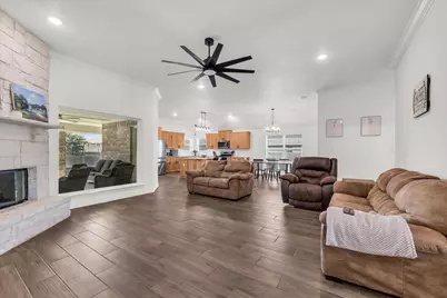 820 Secretariat Drive, Hewitt, TX 76643 - Photo 11