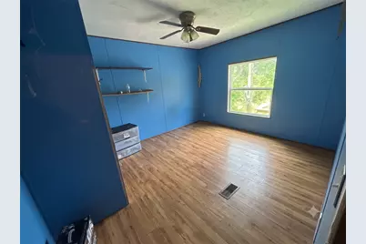 5318 Lesleigh Circle, Orange, TX 77632 - Photo 11