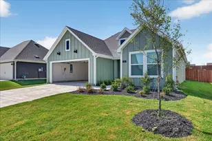 717 Sweet Pea, Pilot Point, TX 76258 - Photo 3