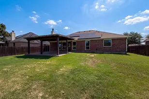 324 Cascade Dr, Red Oak, TX 75154 - Photo 5