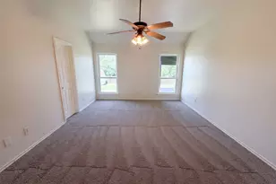 324 Cascade Dr, Red Oak, TX 75154 - Photo 9