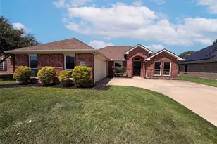 324 Cascade Dr, Red Oak, TX 75154 - Photo 1