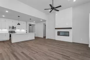 1031 Rylan St, Midlothian, TX 76065 - Photo 3