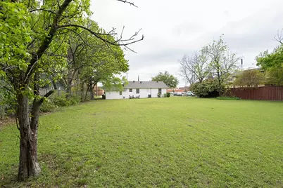 815 E 16th Street, Plano, TX 75074 - Photo 23