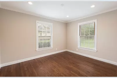 815 E 16th Street, Plano, TX 75074 - Photo 21