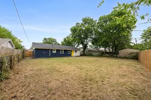 3245 Pacesetter Dr, Dallas, TX 75241 - Photo 23
