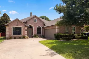 2404 Royal Birkdale Dr, Plano, TX 75025 - Photo 1