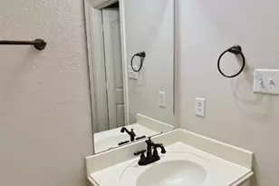 2500 Rockbrook Dr, Lewisville, TX 75067 - Photo 23