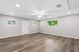 702 Austrian Rd, Grand Prairie, TX 75050 - Photo 23